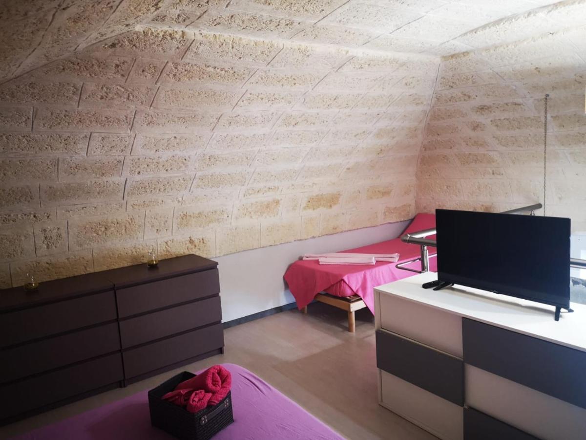 ברינדיזי Metro Casa Vacanze מראה חיצוני תמונה
