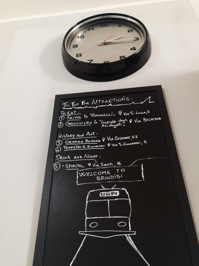 ברינדיזי Metro Casa Vacanze מראה חיצוני תמונה
