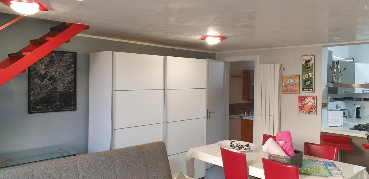 ברינדיזי Metro Casa Vacanze מראה חיצוני תמונה